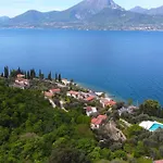 Privater Pool Und Herrlicher Seeblick By Interhome 別荘 トッリ・デル・ベーナコ