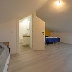 別荘 Privater Pool Und Herrlicher Seeblick By Interhome