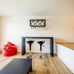 Privater Pool Und Herrlicher Seeblick By Interhome