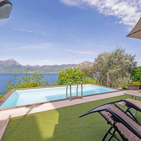 Privater Pool Und Herrlicher Seeblick By Interhome 토리델베나코