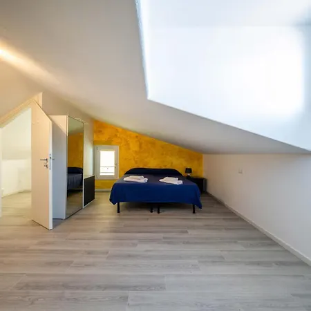 Privater Pool Und Herrlicher Seeblick By Interhome 토리델베나코